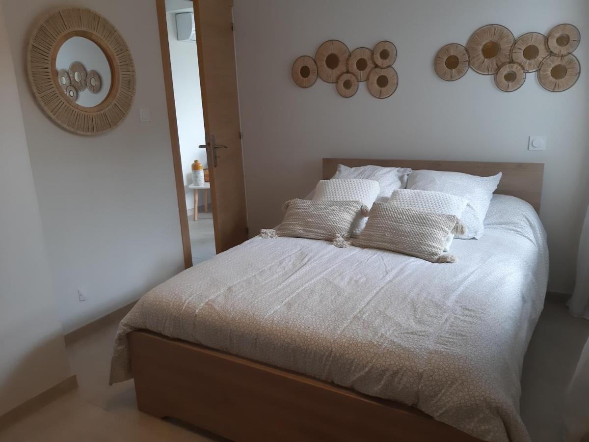 T2 Calme Avec Vue Mer Et Borne De Recharge Sur Demande Bastia  Eksteriør bilde